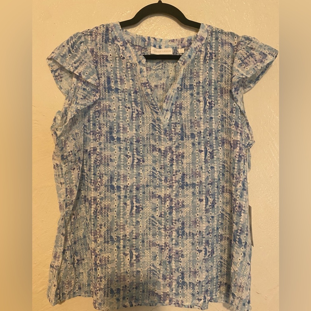 Sunny Leigh woven print top